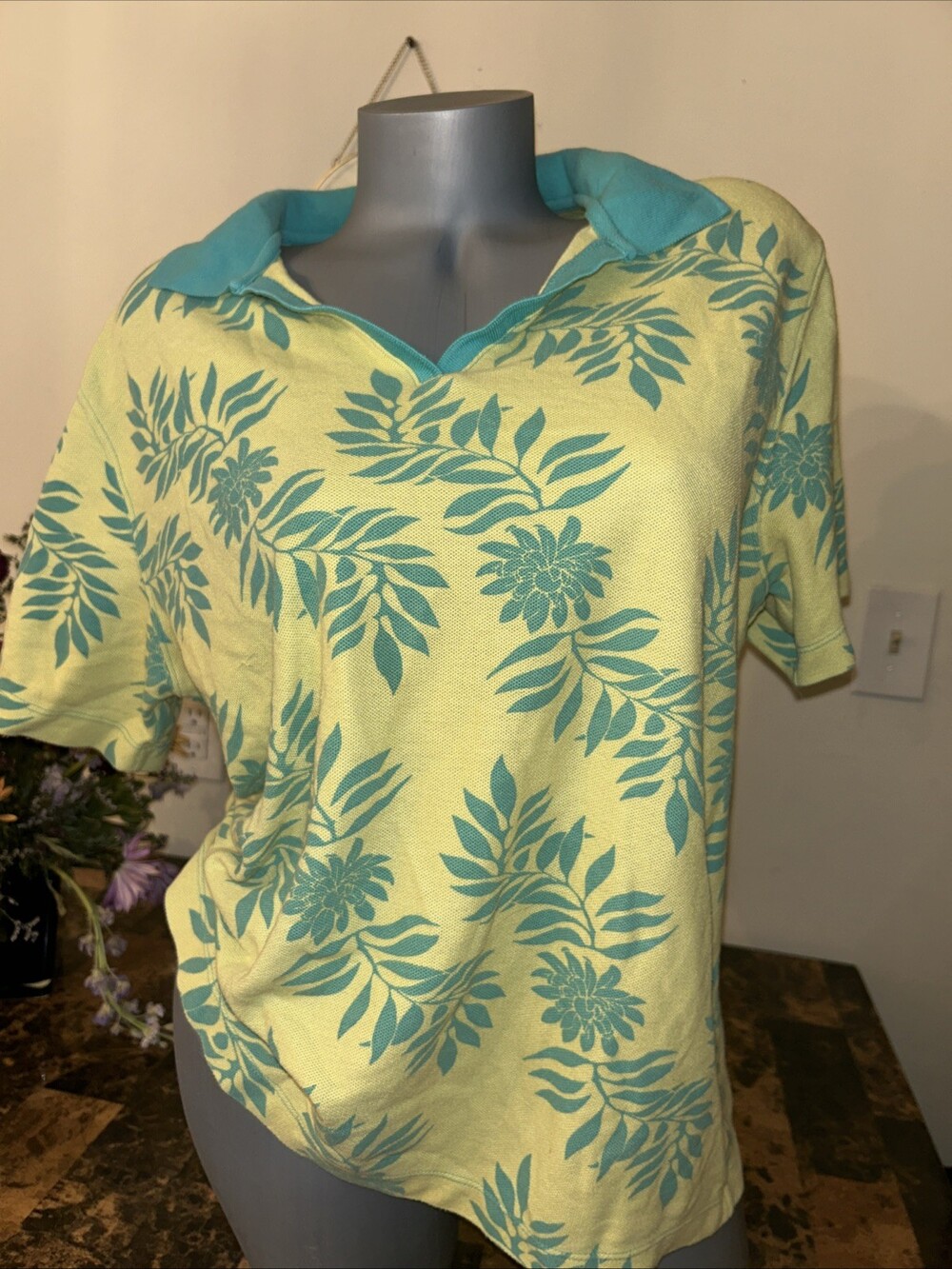 CB Plus Collared Shirt Bright Green and Blue Tropical Print Size 1X